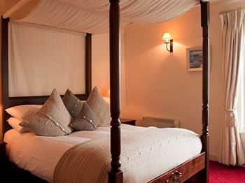 The Pierhouse 3* Port Appin